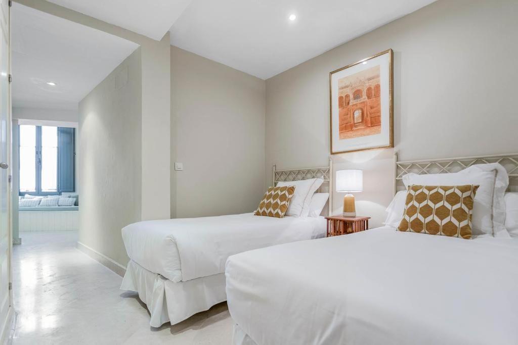 塞维利亚Fam Sevillian Townhouse别墅 外观 照片