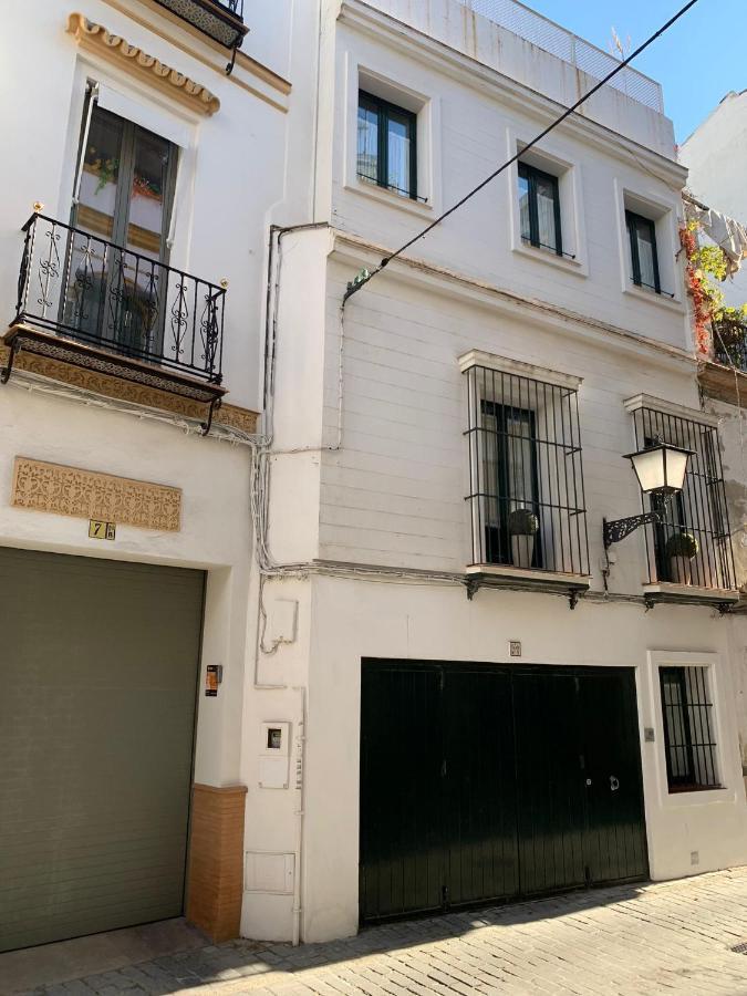 塞维利亚Fam Sevillian Townhouse别墅 外观 照片